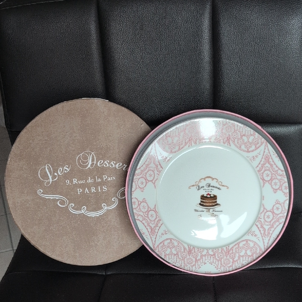 EUC Pink Decorative Porcelain Dessert Plate - Paris Collection